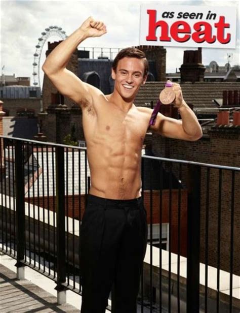 tom daley nudo|Tom Daley has his PANTS pulled off by an overexcited fan while。